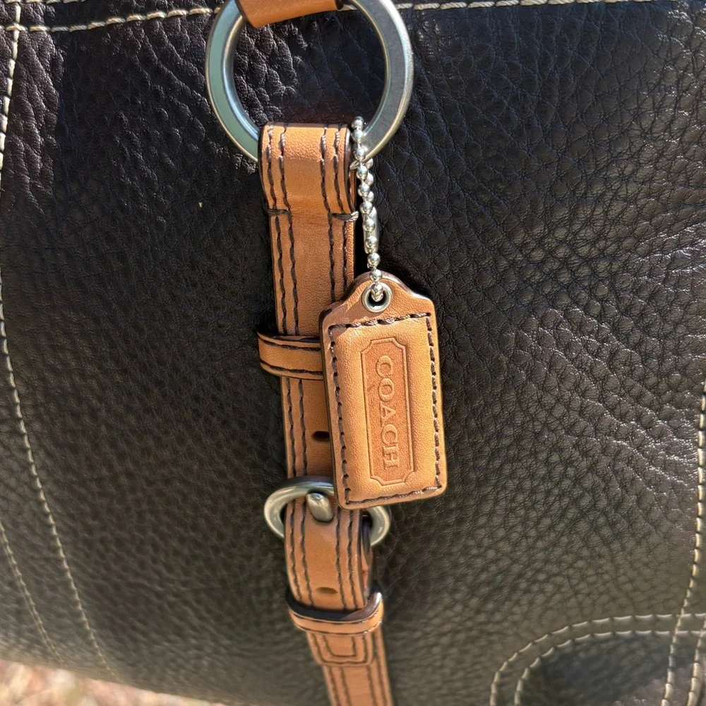 Coach Chelsea Brown Leather Tote EUC - Picture 3 of 10